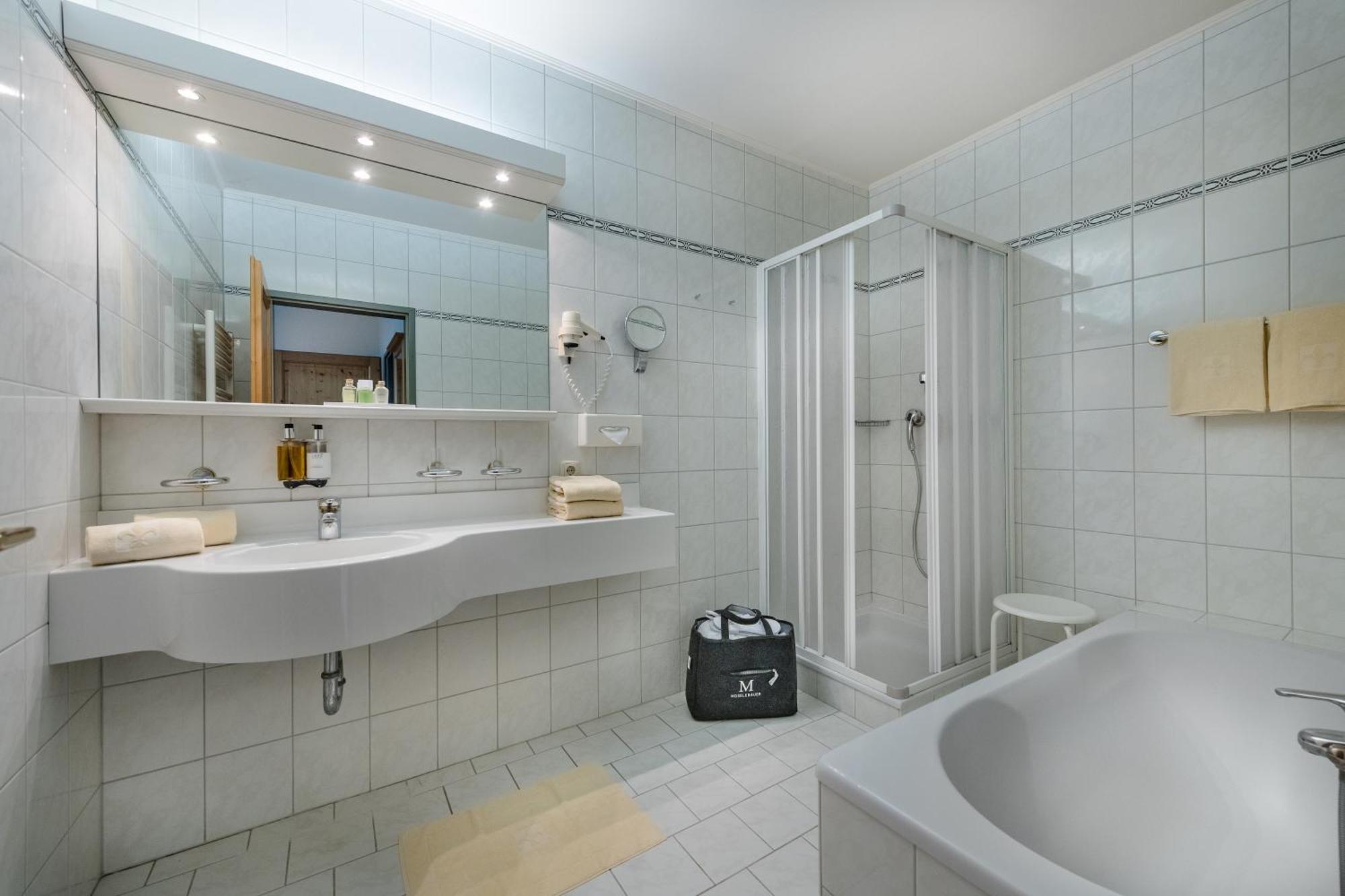 Hotel Moselebauer Bad Sankt Leonhard im Lavanttal Dış mekan fotoğraf